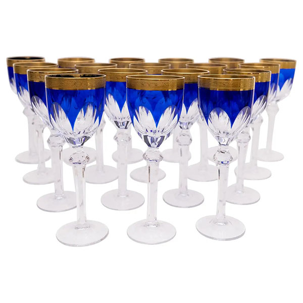 Bohemia Crystal Glass  Crystal glassware antiques, Crystal glassware,  Porcelain jewelry